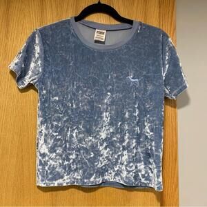 Pink Victoria's Secret Cropped Tee Shirt in Blue Crushed Velvet - Size XS